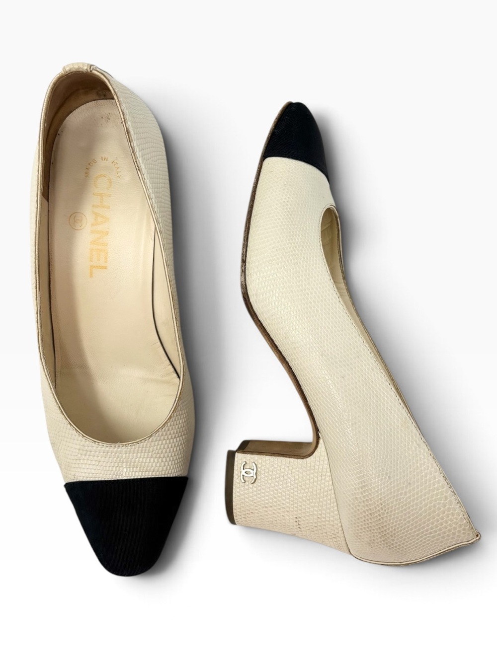 Chanel Karung Snakeskin Grosgrain Cap Toe Pumps Ivory Black 37.5 G31749